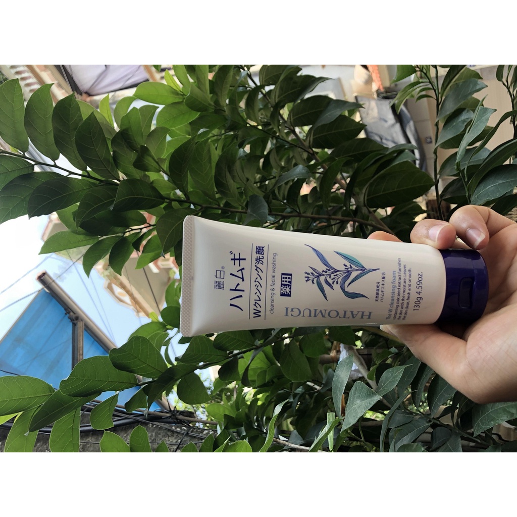 Sữa rửa mặt Làm Sáng Da ý dĩ HATOMUGI NATURIE 170gam Nội địa Nhật Bản