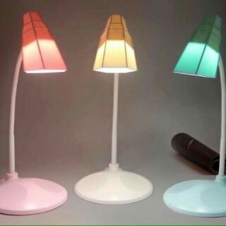 ĐÈN BÀN HỌC CHỐNG CẬN CÀM ỨNG
