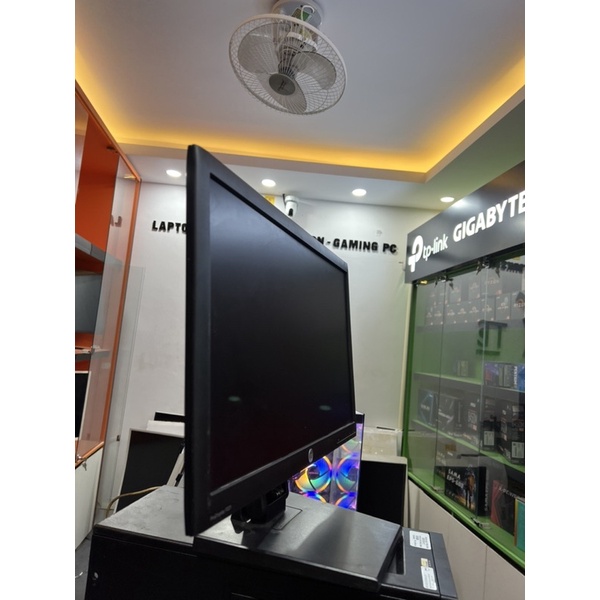 Màn hình 22" Hp p221 thanh lý sử dụng chân đế đa năng như hình bh 1tháng