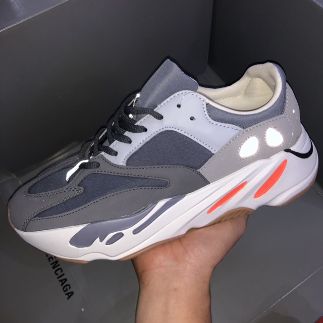 Giày Yz 700 Cao Cấp 🔥FREESHIP🔥 Giày thể thao yz700 phản quang + full box + bill + tặng tất | BigBuy360 - bigbuy360.vn