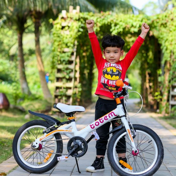 (Chính Hãng) XE ĐẠP TOTEM KHUNG NHÔM Dáng Thể Thao Cho Bé 5-7 Tuổi 16 inch