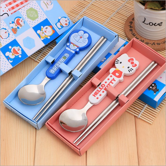 Bộ Muỗng Đũa Hình Hello Kitty Xinh Xắn Tiện Dụng
