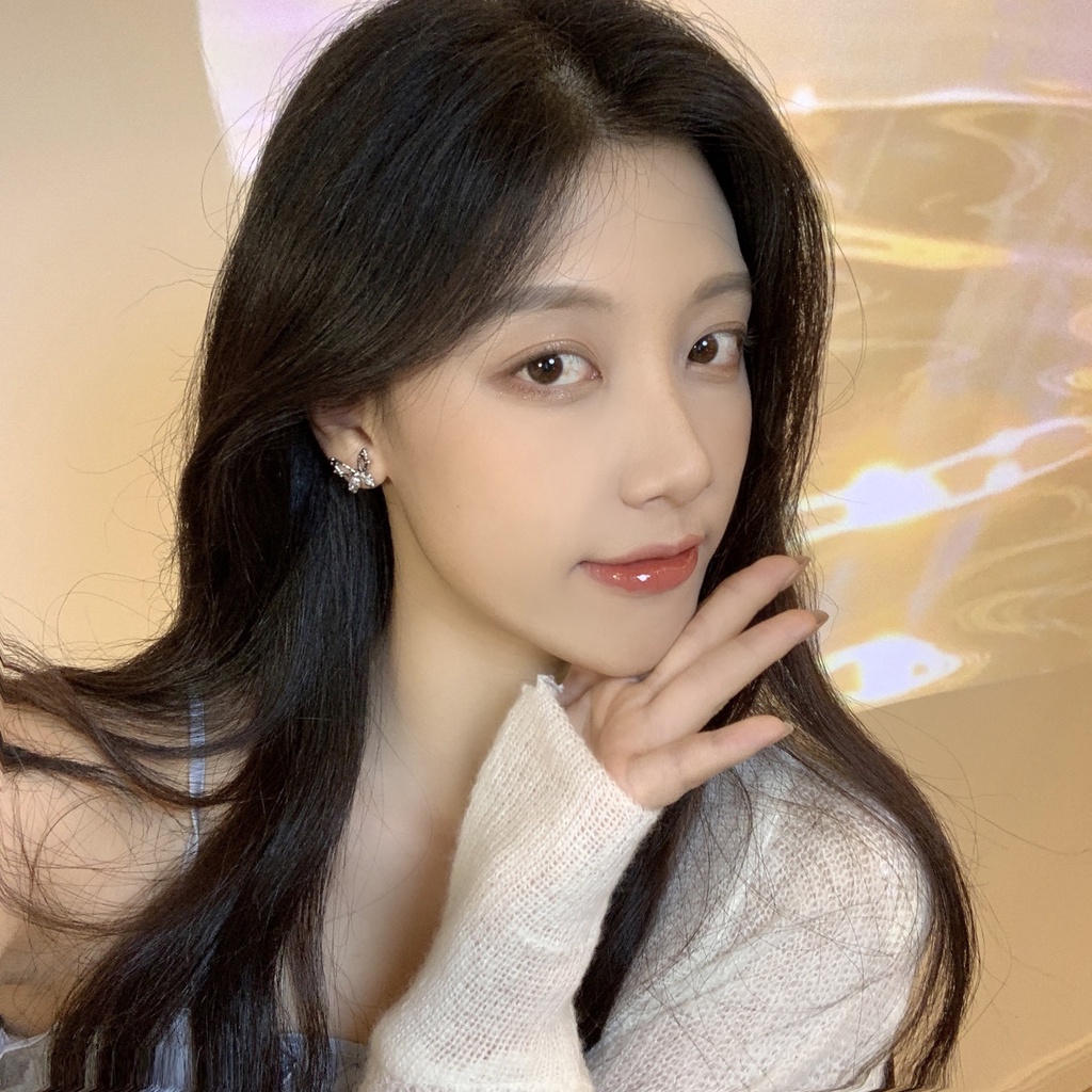 Bông Tai Kẹp Hình Bướm Bằng Kim Loại Đính Đá Không Cần Xỏ Lỗ Thời Trang Cho Nữ CEaH202