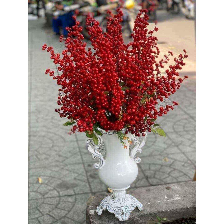 Hoa giả để bàn trang trí decor chụp ảnh cành đào đông đỏ 12 nhánh trang trọng hút tài lộc AZ PVN17581