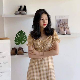 Đầm caro dây rút ngực
