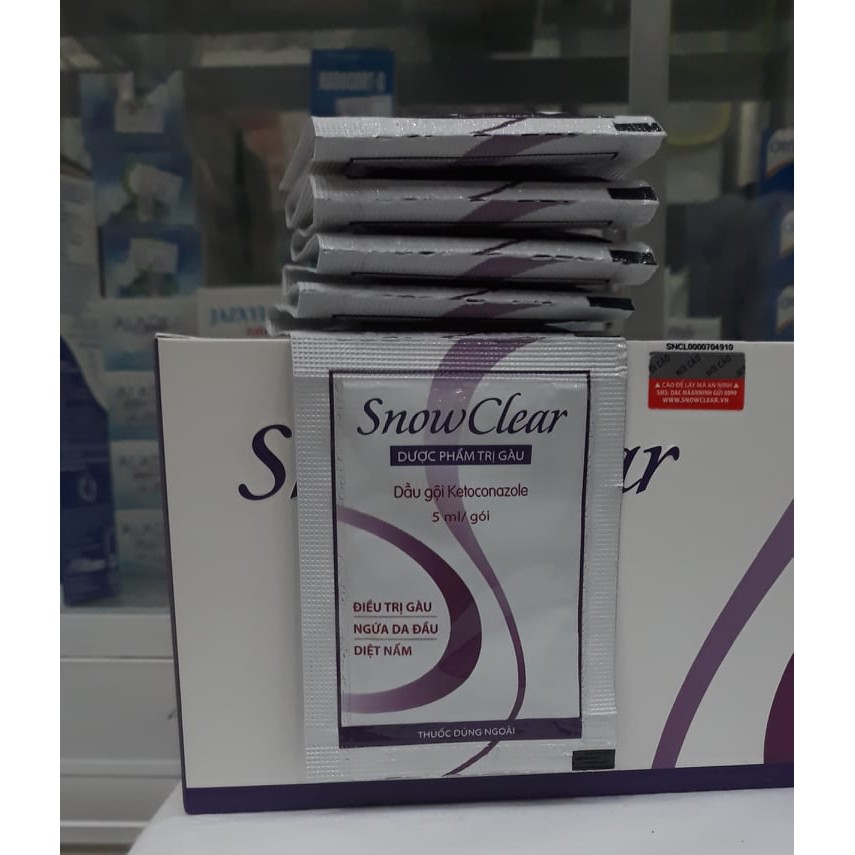 Dầu gội trị gàu, nấm da đầu Snow Clear gói 5ml | BigBuy360 - bigbuy360.vn