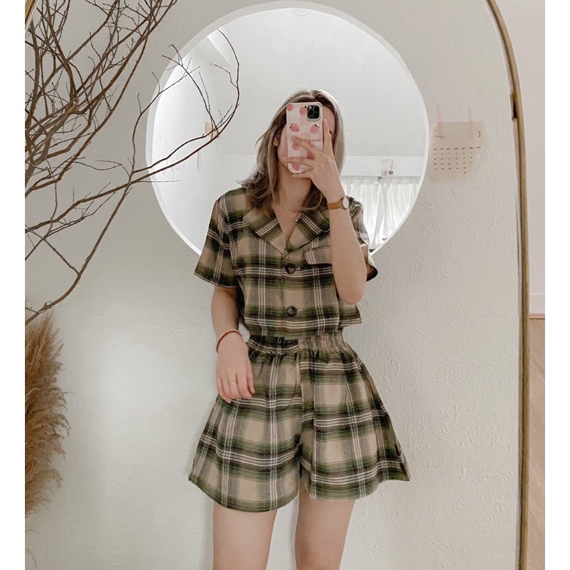[Ảnh thật 100%] Set kẻ áo cổ vest crt kèm chân short