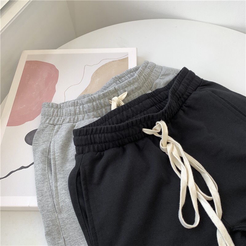 Quần short Unisex - Quần đùi chất nỉ da cá, Nam nữ đều mặc được Rio.uni official