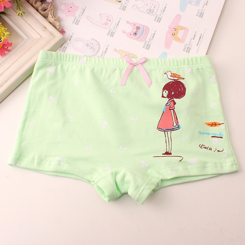 Set 4 quần chip cho bé gái, mẫu mới 2022, chất liệu cotton thoáng mát - Hàng Quảng Châu Cao Cấp