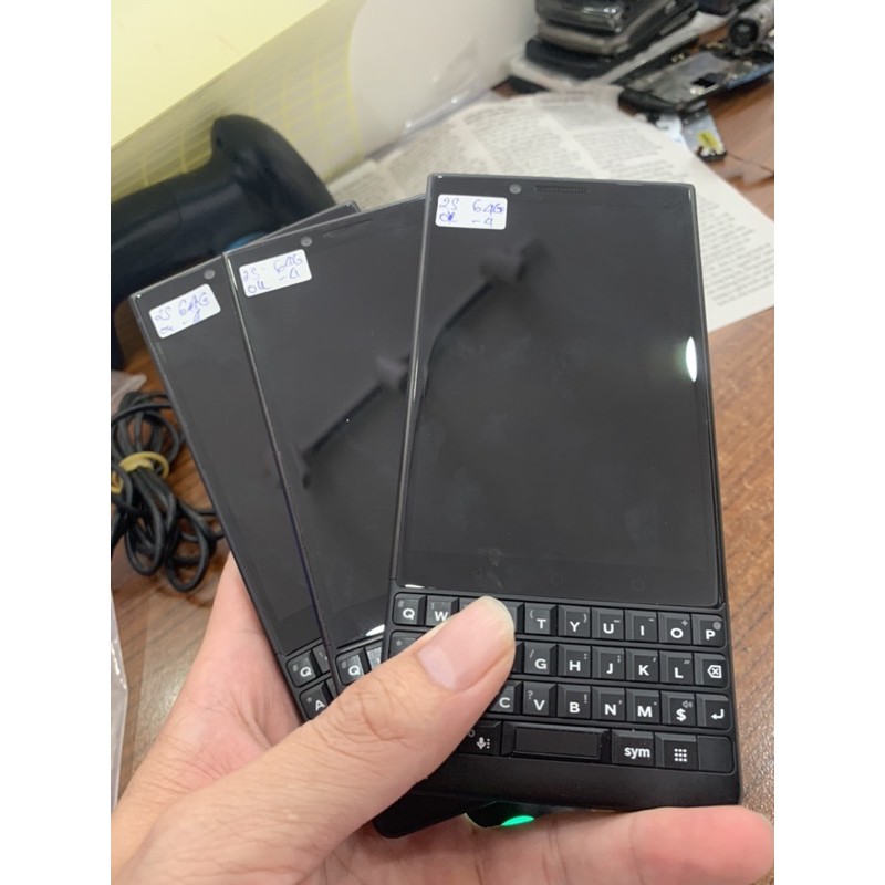 Điện Thoại Blackberry Key2 Zin Đẹp 98-99%