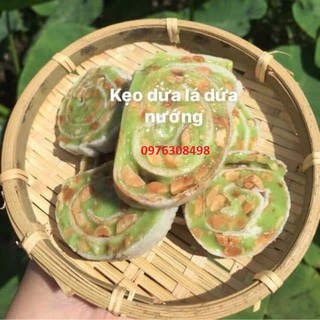 kẹo dừa lá dứa cuộn bánh phồng( khối lượng: 500gr/ bịch)