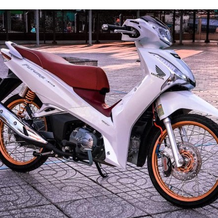 (da xịn) Áo bọc yên Wave thái 125 và future 125 màu đỏ xịn