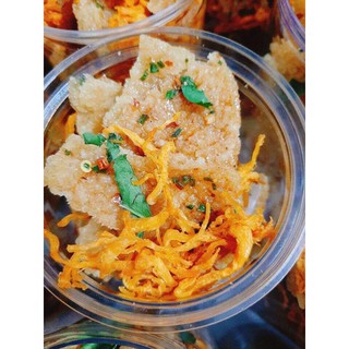 Cơm cháy lắc khô gà