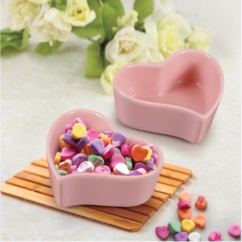 Bát ăn dặm, bát sứ ăn dặm cho bé hình tim méo.