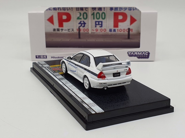 Xe Mô Hình Mitsubishi Lancer Evolution VI Tuned By Mine's 1:64 Tarmac Works ( Trắng )