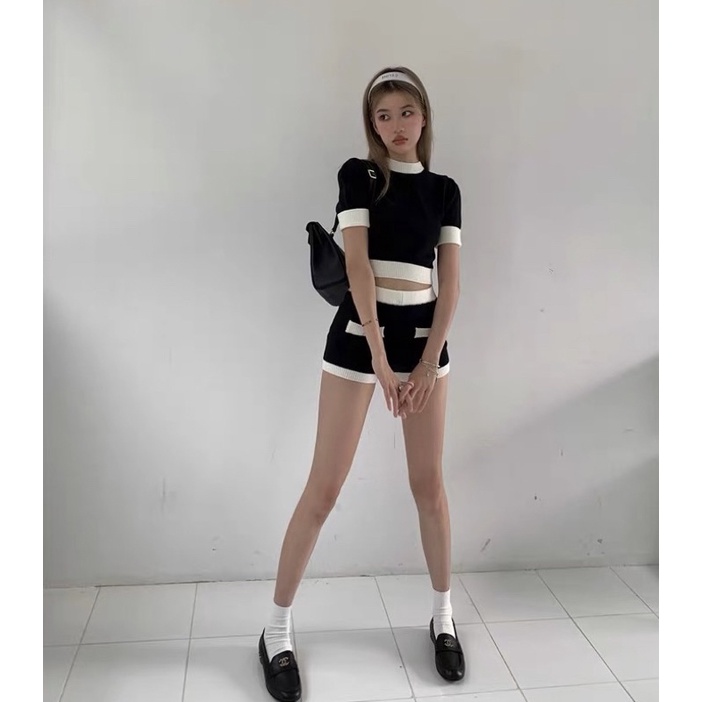 Áo croptop + quần ngắn thể thao Ulzzang