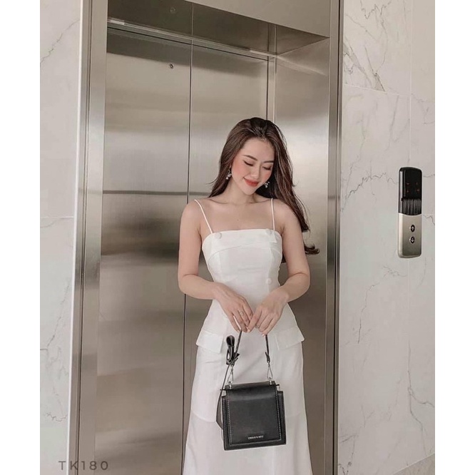Đầm 2 dây nút bọc