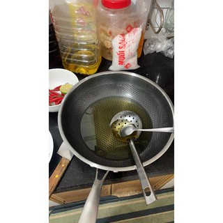 CHẢO VÂN TỔ ONG 32CM