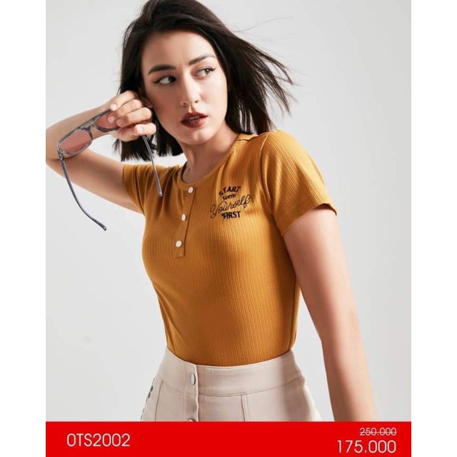 Pass áo Adore size S