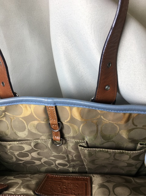 Túi xách đeo vai nữ daCoach Vintage Authentic