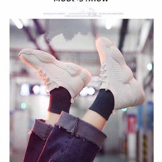 Hot 🔥🔥Giày thể thao chun chữ M