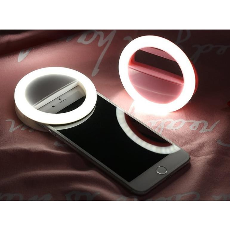 Đèn LED Selfie kẹp điện thoại tạo hiệu ứng ánh sáng dùng pin 3a