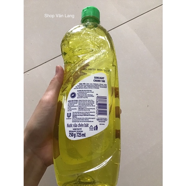 Chai nước rửa chén Sunlight hương chanh 750g