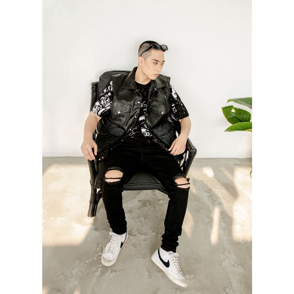 Quần Jeans Nam Snazzy Vải Bò Denim Màu Đen Rách Gối Co Giãn Form Slimfit Distress Black