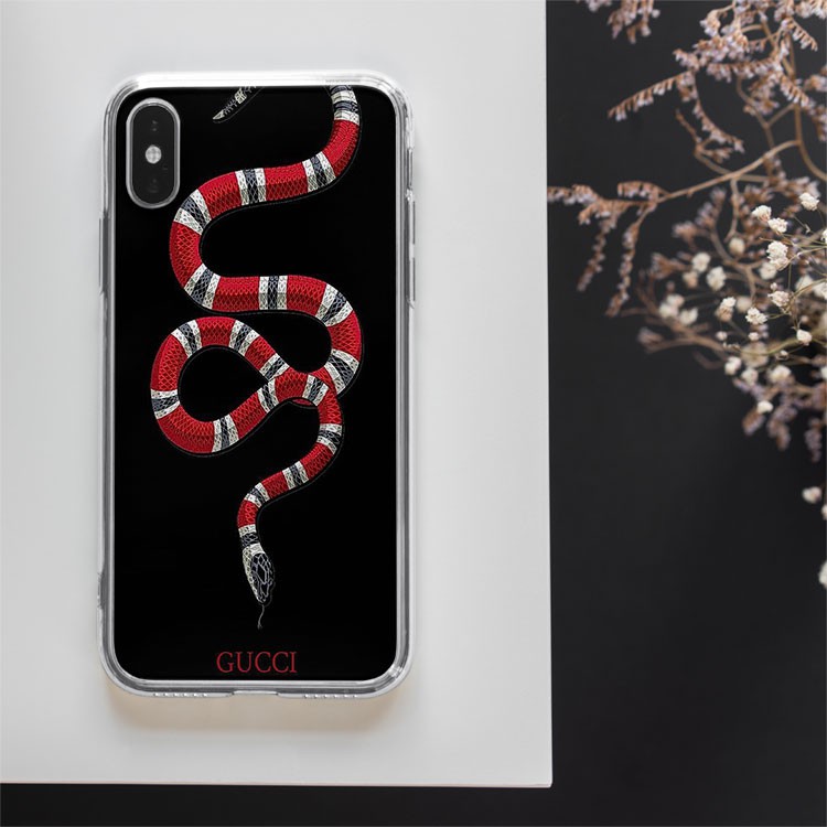 Ốp Lưng  độc lạ ốp thời trang gucci hình con rắn màu đỏ cực hiếm có dành cho Iphone 6 đến 12 promax BRD20210205