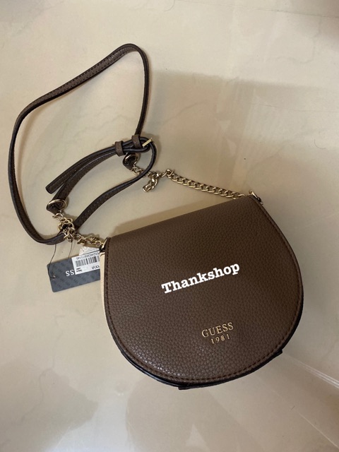 MACYS - Túi đeo chéo Guess bằng da màu đen và nâu trắng dành cho nữ