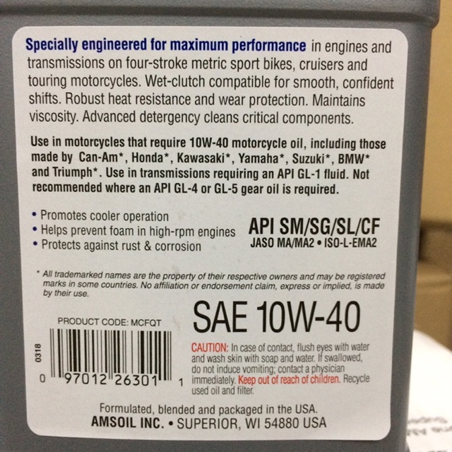 Thùng 12 chai x 946ml Amsoil Metric 10W-40