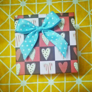 Hộp đựng quà vuông(10*10cm)nhiều mẫu