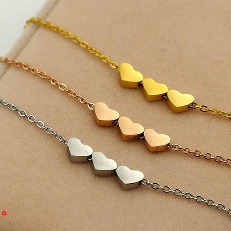 Vòng cổ choker mặt ba trái tim màu vàng hồng thời trang cho nữ