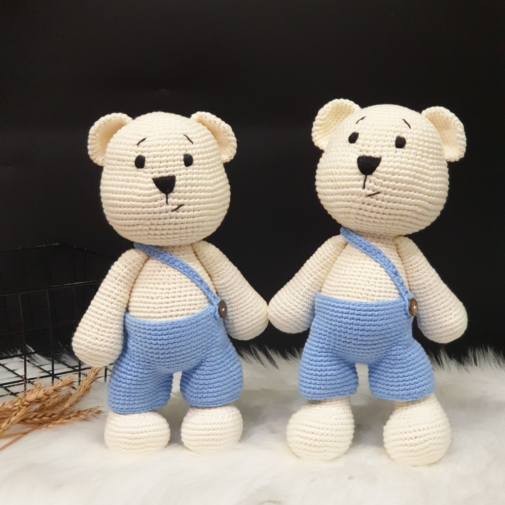 Gấu bông móc len Amigurumi cao cấp - Gấu quần yếm lệch handmade - SP000036