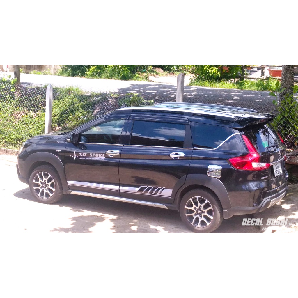DecalDubai_Tem dán Sport tạo điểm nhấn cho xe Suzuki XL7