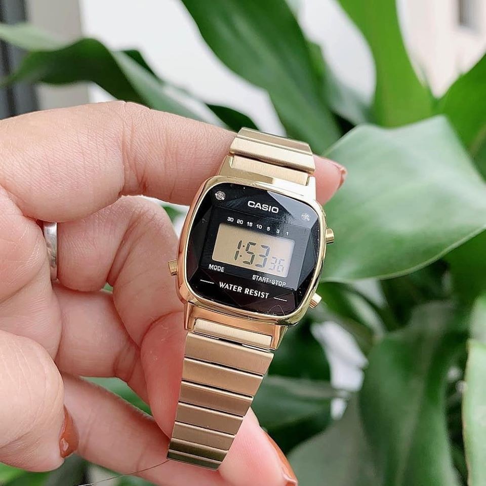 Đồng hồ nữ Casio chính hãng LA670WGA, dây kim loại
