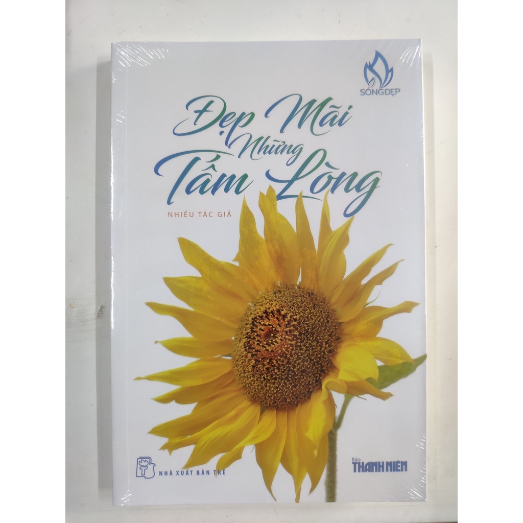 Sách-Đẹp Mãi Những Tấm Lòng TR