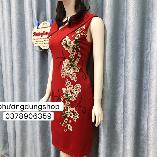 Đầm Body Trung Niên Cổ Xéo