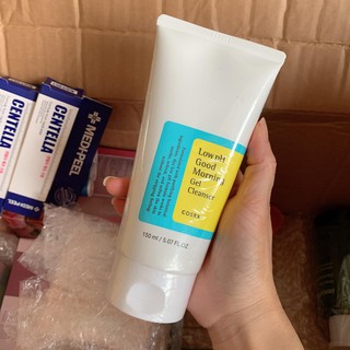 TUÝP XANH - Sữa Rửa Mặt Dạng Gel Chiết Xuất Từ Dầu Cây Trà Cosrx Low PH Good Morning Gel Cleanser 150ML