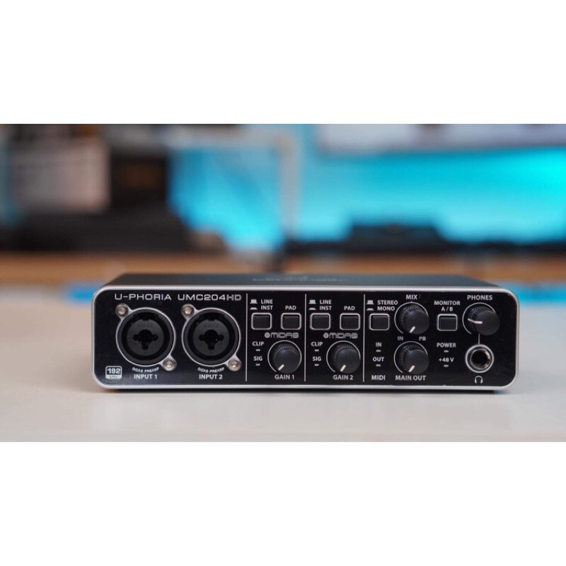 Sound Card Behringer UMC204HD