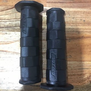 Bao tay Daytona(tặng thú nhúng)zin