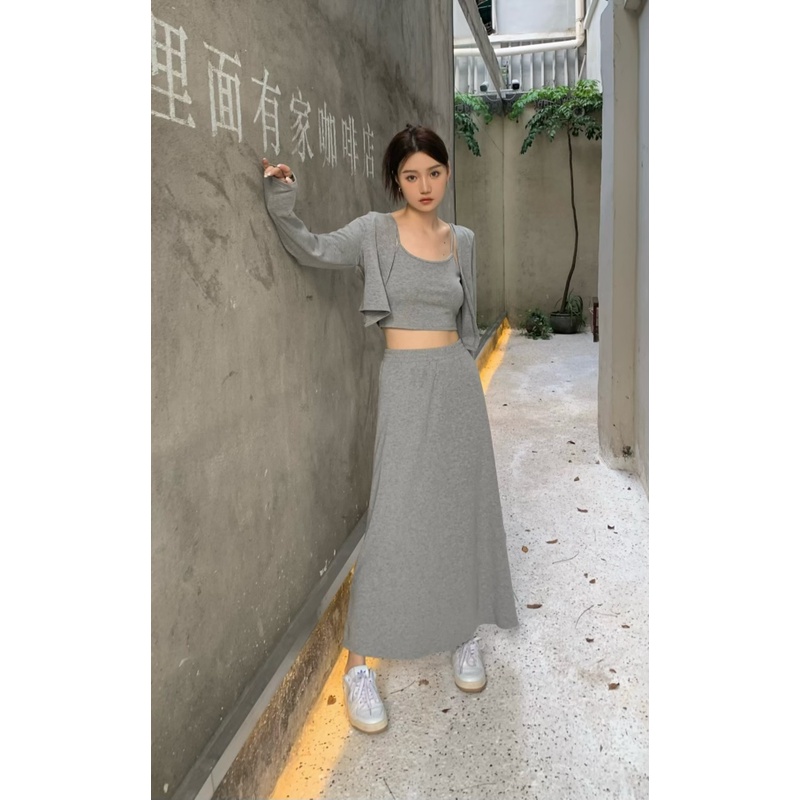 「MOTEL7」Set Áo Hai Dây Màu Xám + Áo Khoác Cardigan Dài Tay + Chân Váy Ngắn Lưng Thun Dài Qua Gối Phong Cách Mỹ Dễ Phối Đồ