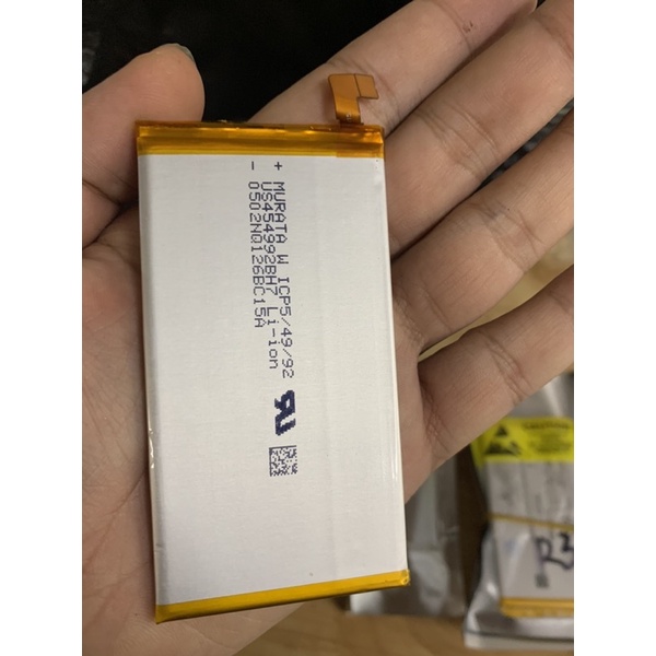 Pin Sharp Aquos R3
