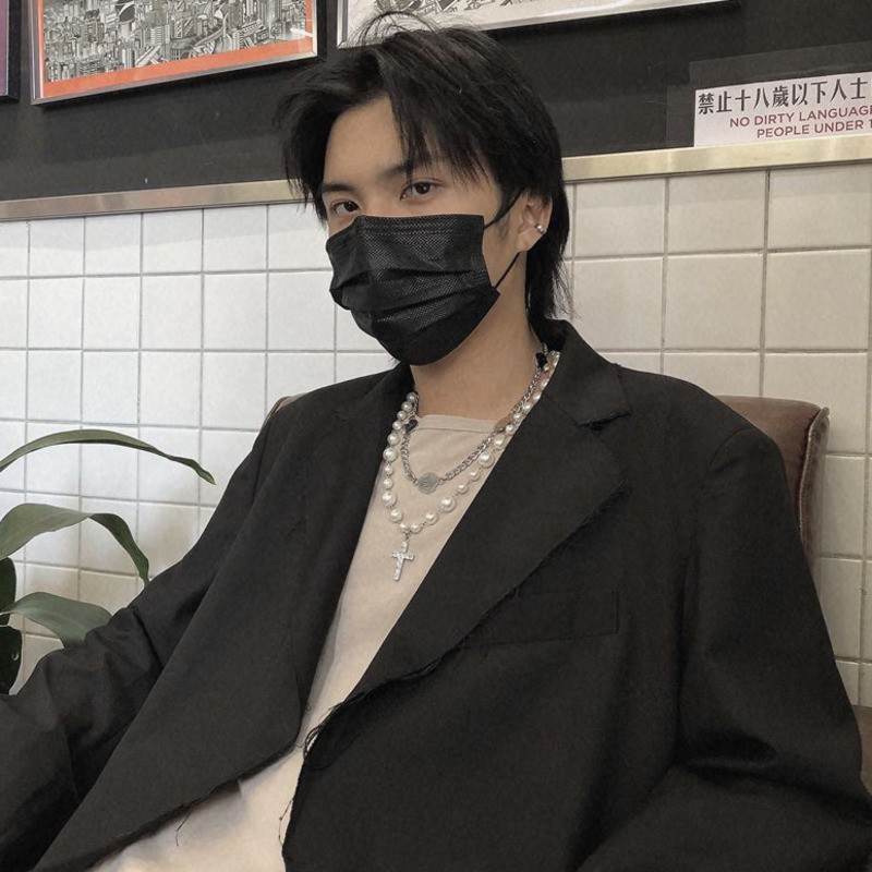 Dây chuyền đính hạt ngọc trai giả phối mặt hình chữ thập phong cách hip hop cá tính