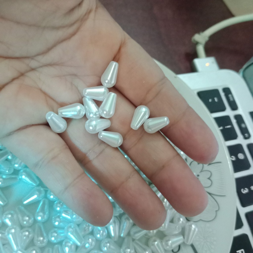 500gam hạt bẹt, cườm nhựa giọt nước 6x12mm trắng và kem