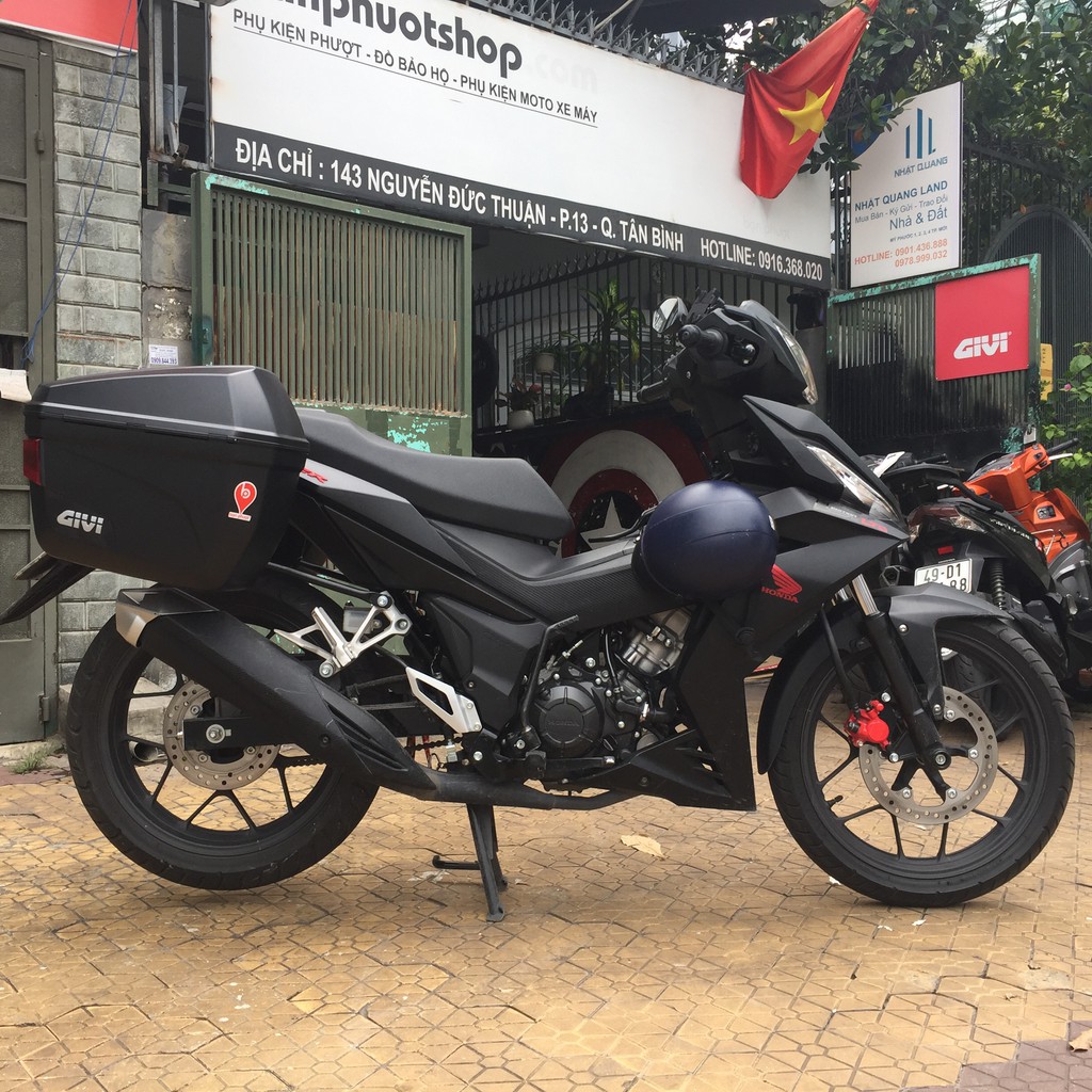 Bộ Thùng Hông Givi Cho Winner Và Winner X - Thùng Givi Gắn Bên Hông Xe Winner Và Winner X - Bạn Phượt