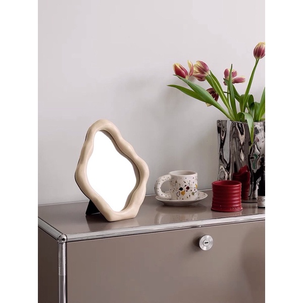 Gương để bàn Curvy Mirror phong cách Hàn Quốc