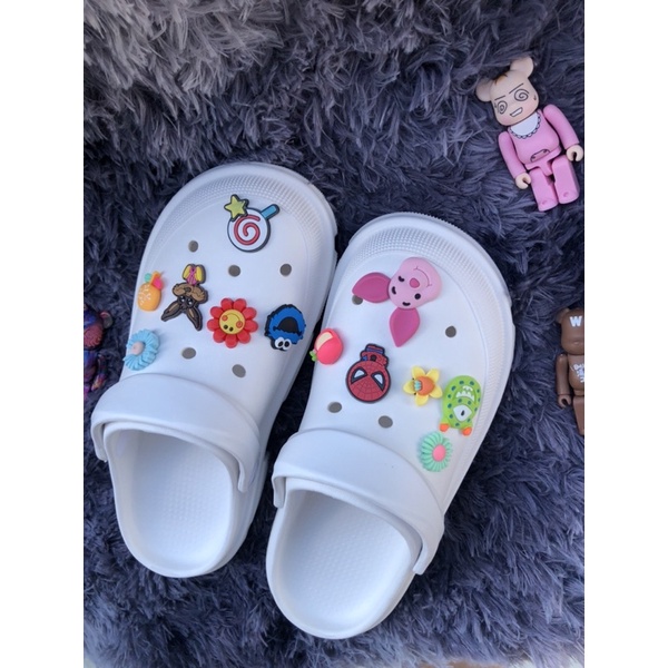 [Hàng suất] Dép sục crocs -Sandal crocs + Tặng kèm bộ sticker 12-14 món siêu đẹp
