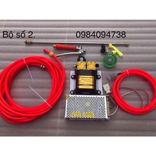 Bộ máy đôi 12v phun tưới cầm tay hoàn chỉnh (cần 1m2)