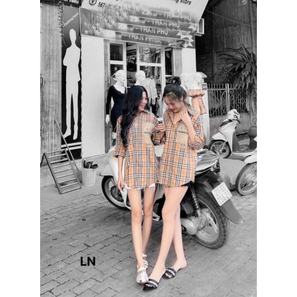 Áo Sơ Mi Nam Nữ Dài Tay Form Rộng Kẻ Sọc Caro Cổ Bẻ Unisex Oversize sihoangngan